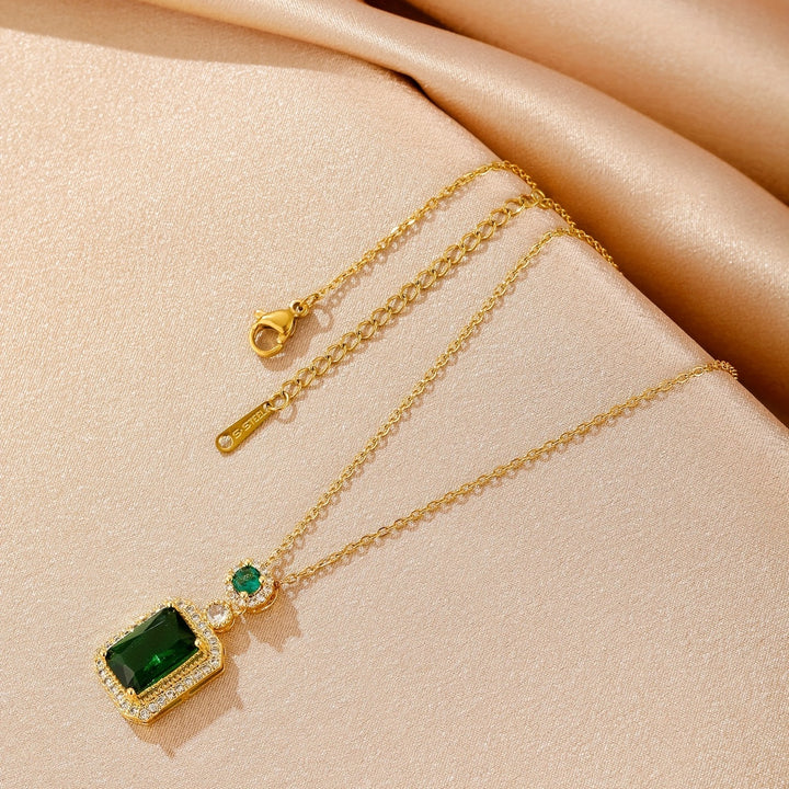 Ogrlica Greta s Smaragdnom Okom